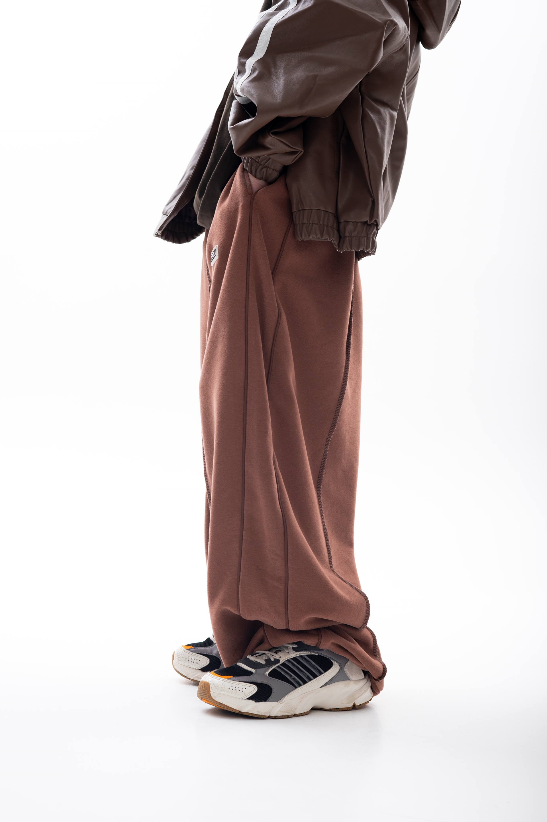 MOCCA STRIPE 2.0 JOGGERS MOCCA STRIPE 2.0 JOGGERS