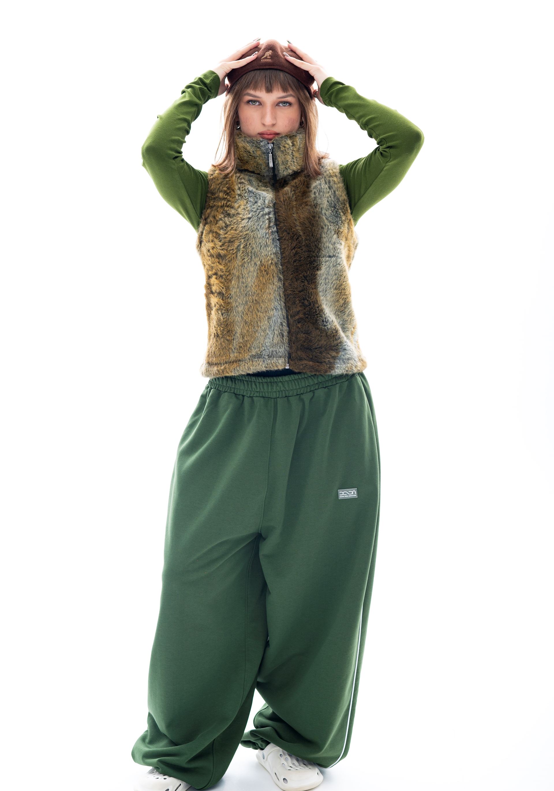 DARK GREEN BASIC JOGGERS